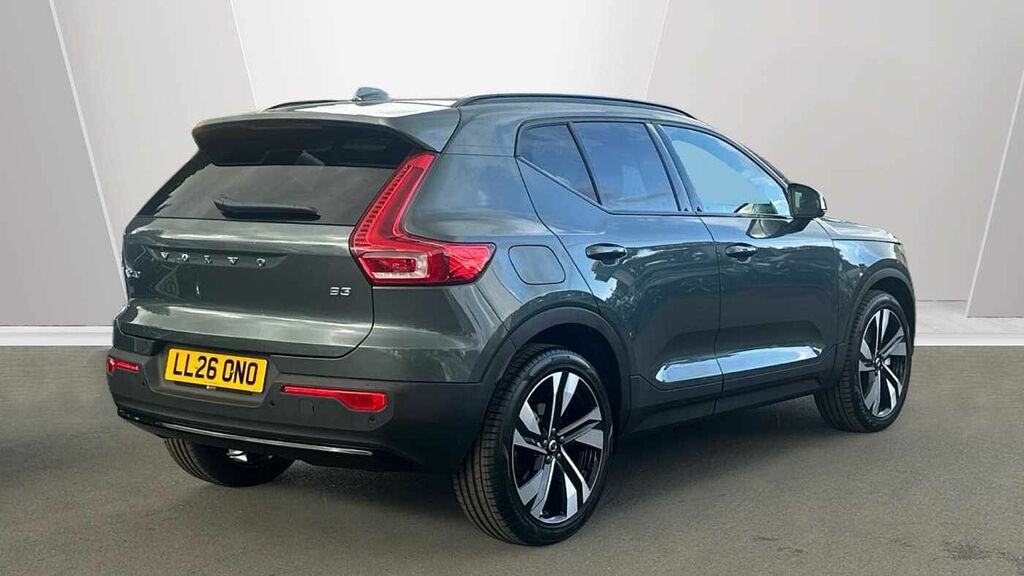 Volvo XC40 Plus, B3 Mild Hybrid, Dark LL26ONO #2
