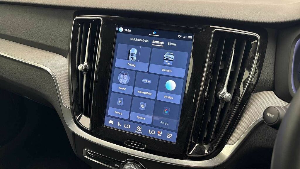 Volvo V60 Ultra Grey #35