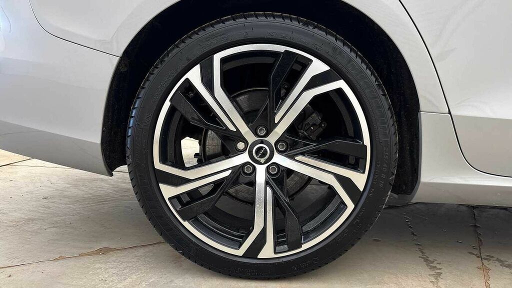 Volvo V60 Ultra Grey #16