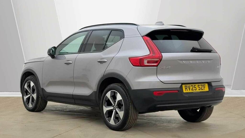 Volvo XC40 Plus, B4 Mild Hybrid, Dark Silver #5