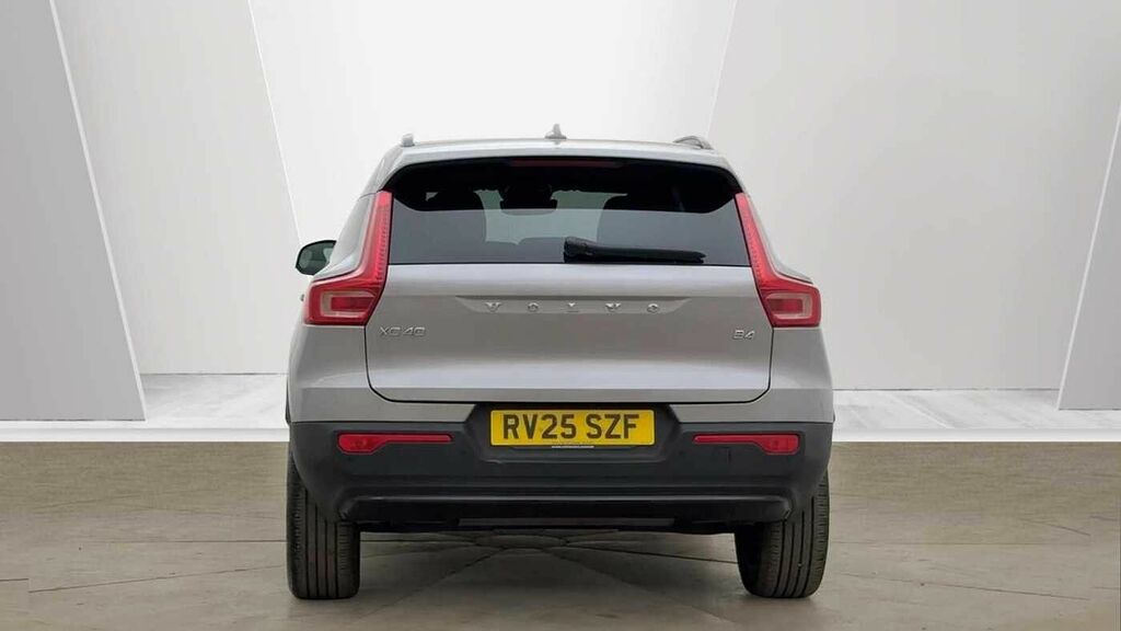 Volvo XC40 Plus, B4 Mild Hybrid, Dark Silver #4