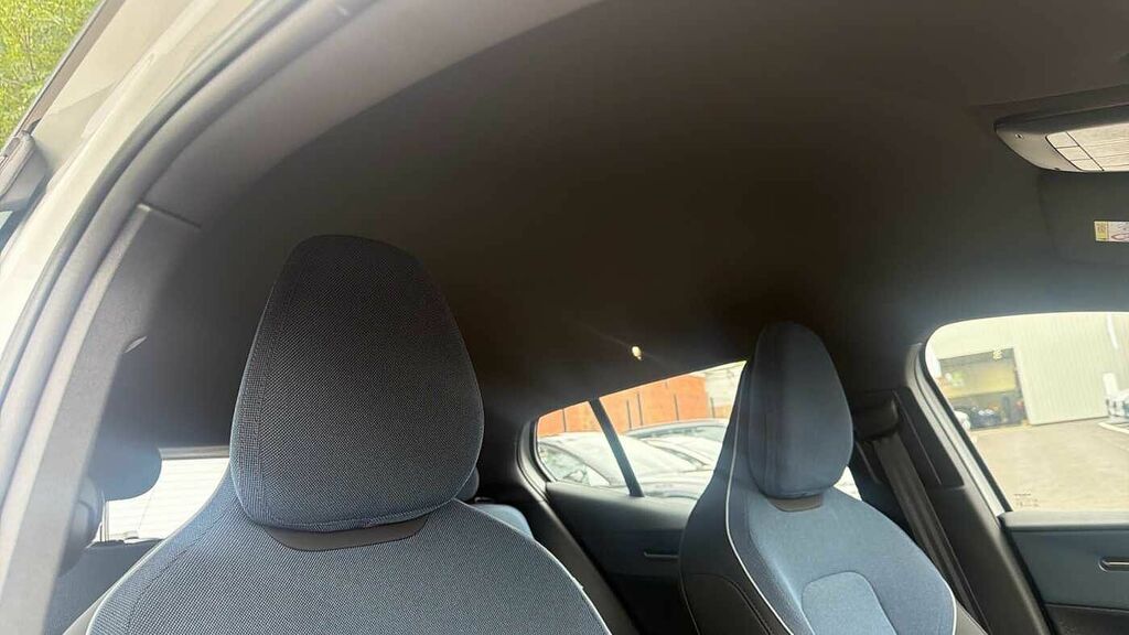 Volvo EX30 Ultra, Single Motor Extended Range, Black #28