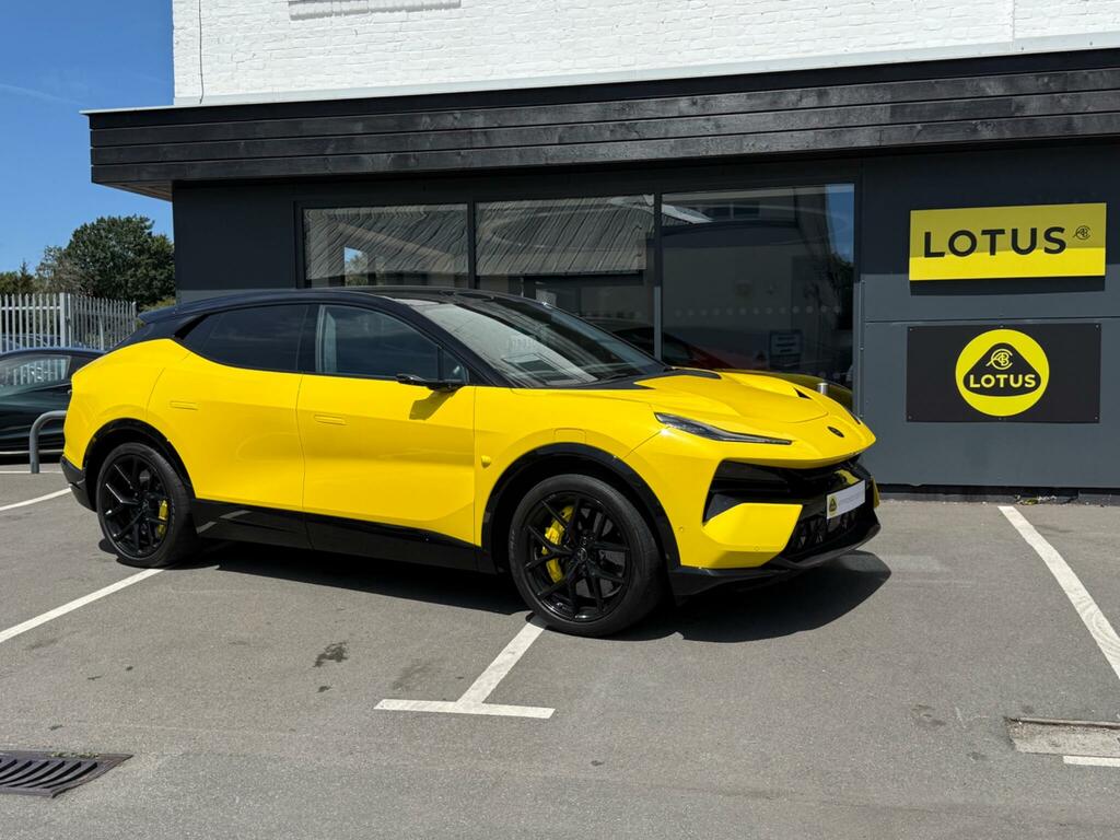 Lotus Eletre 112Kwh R 4Wd Dual Motor Yellow