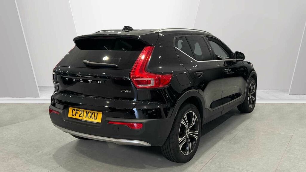 Volvo XC40 Inscription, B4 Awd Mild Hybrid CF21KXU Black #2