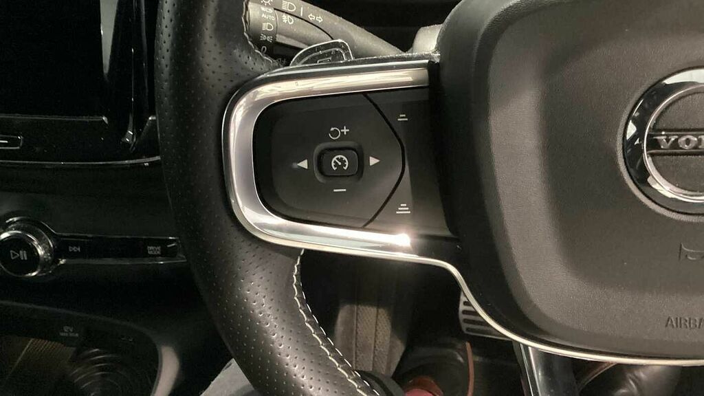Volvo XC40 Xc40 Momentum D3 Black #19