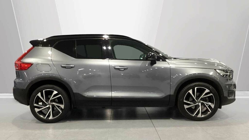 Volvo XC40 Xc40 Momentum D3 Black #3