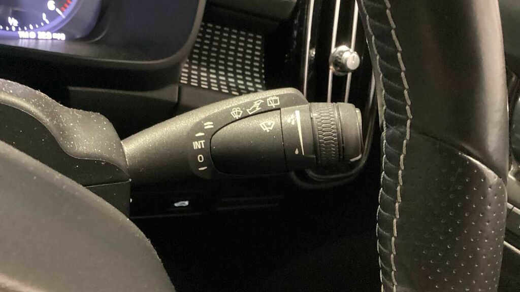 Volvo XC40 Xc40 Momentum D3 Black #21