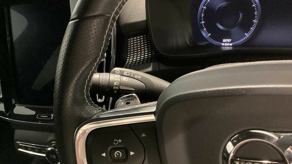 Volvo XC40 Xc40 Momentum D3 Black #18