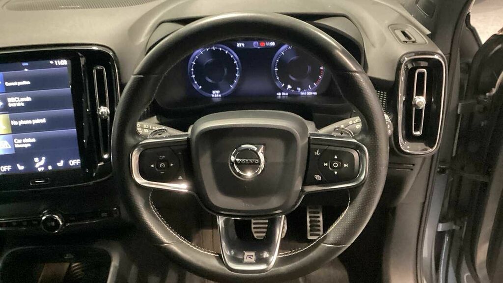 Volvo XC40 Xc40 Momentum D3 Black #10