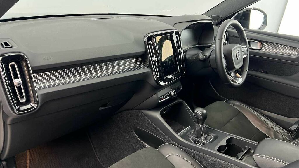 Volvo XC40 R-design, T3 NA22WKG Grey #6