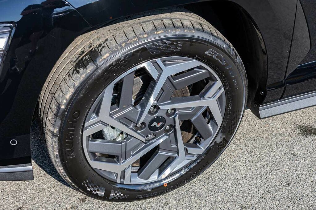 Hyundai Kona 1.6 Hybrid 138 N Line S Dct Black #5