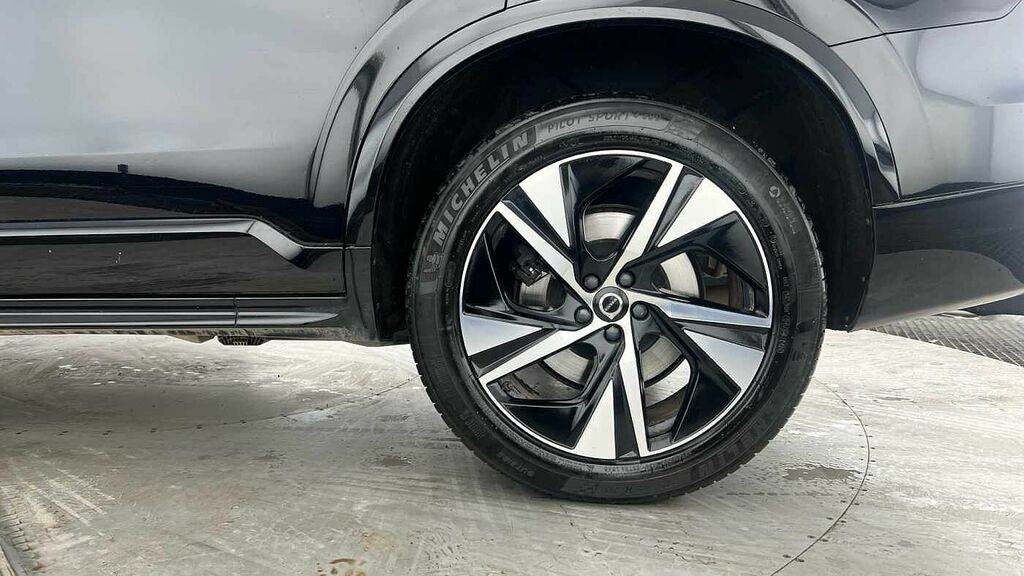 Volvo XC90 R-design, B5 Awd Mild Hybrid, 7 Seats Black #4