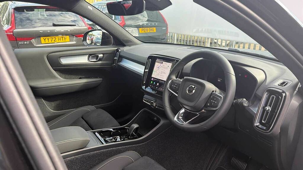 Volvo XC40 Black Edition Plus, B4 Mild Hybrid, Black #4