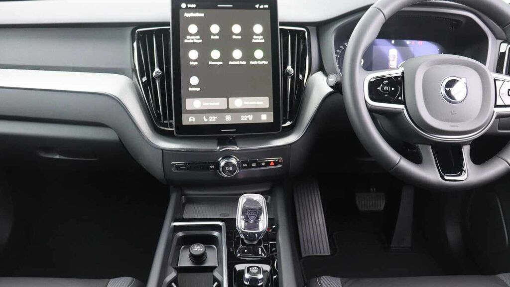 Volvo XC60 Black Edition Plus, T6 Awd Plug-in Hybrid, Electri White #5