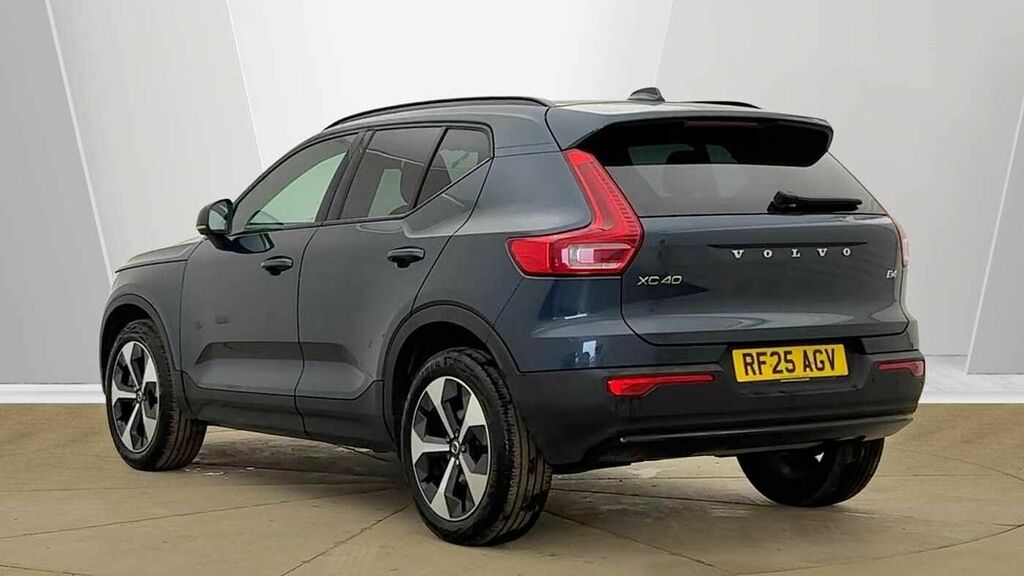 Volvo XC40 Plus, B4 Mild Hybrid, Dark Blue #5