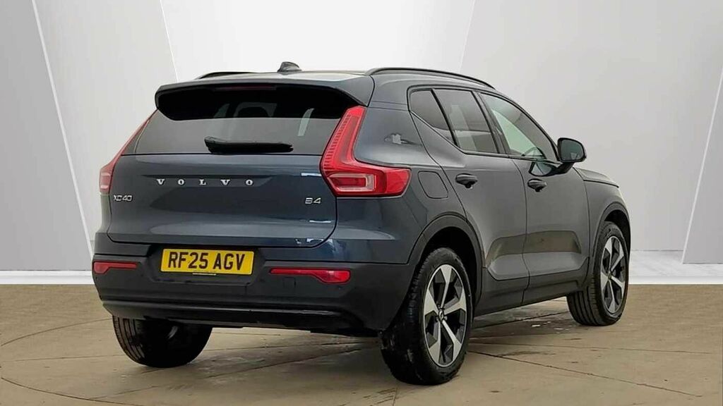 Volvo XC40 Plus, B4 Mild Hybrid, Dark Blue #3