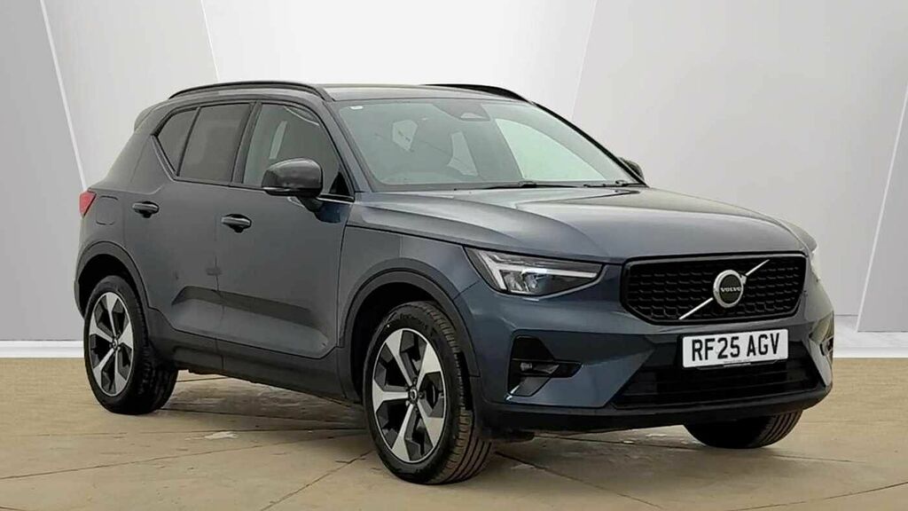 Volvo XC40 Plus, B4 Mild Hybrid, Dark Blue