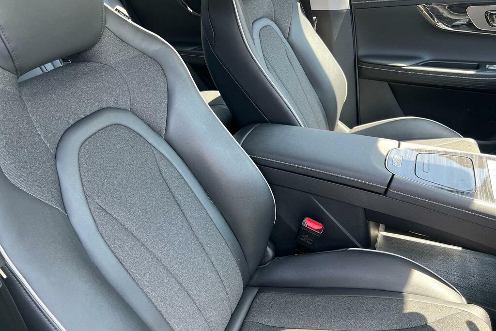 Omoda E5 61.05Kwh Noble  #27