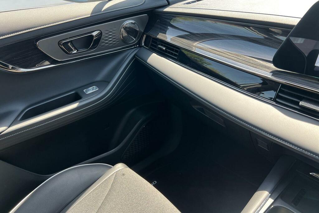 Omoda E5 61.05Kwh Noble  #48
