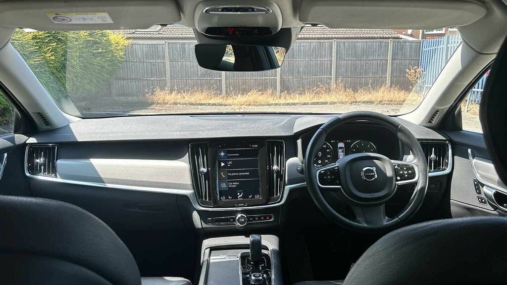 Volvo V90 Momentum, B4 Mild Hybrid Black #5