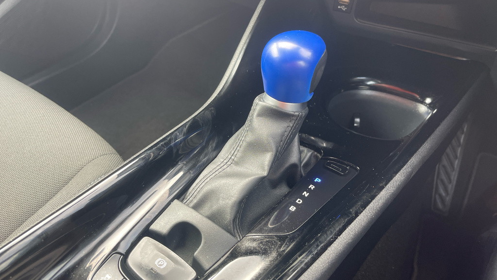 Toyota C-Hr Design  #17