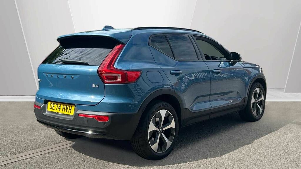 Volvo XC40 Plus, B3 Mild Hybrid, Dark Black #2