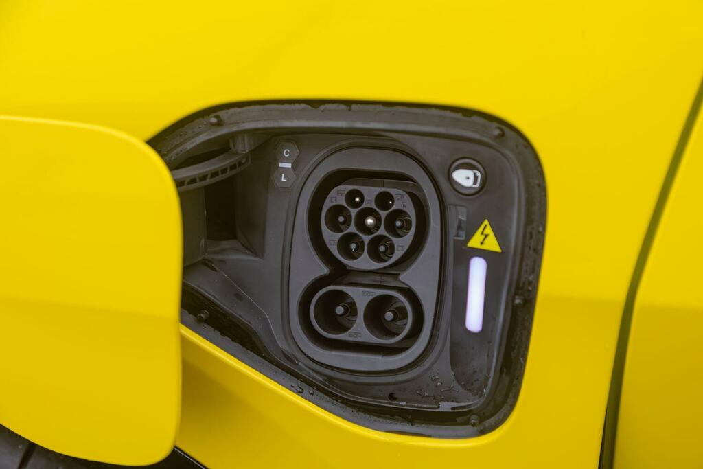 Lotus Eletre 112Kwh R 4Wd Dual Motor Black #20