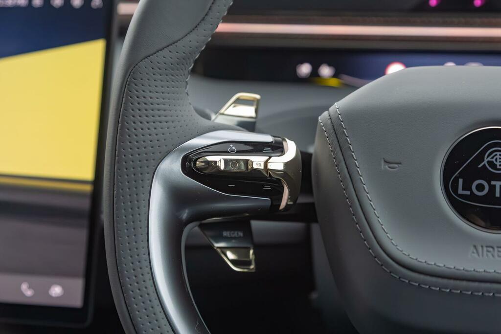 Lotus Eletre 112Kwh R 4Wd Dual Motor Black #17