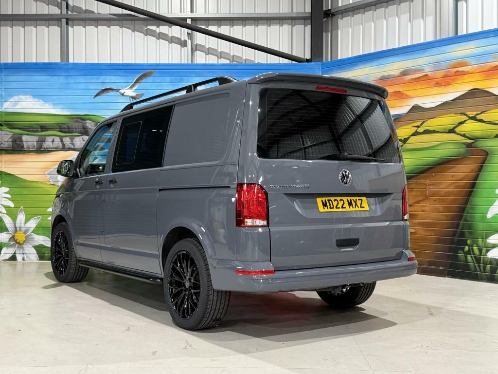 Volkswagen Transporter T6.1 2.0 Tdi Factory Kombi 150 Bhp MD22MXZ Grey #5