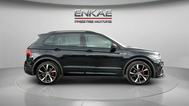 Volkswagen Tiguan 2023 1.5 Tsi R-line Suv Dsg Euro 6 Ss YD23NXE Black #2