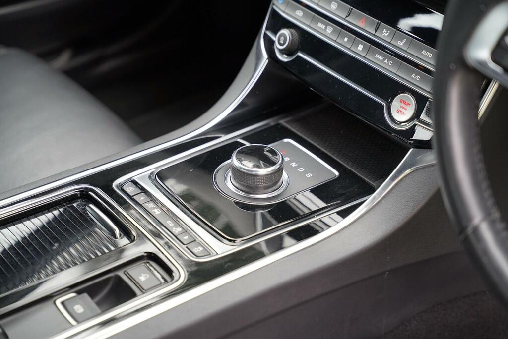 Jaguar XE 2.0 R-dynamic S 177 Bhp Grey #29