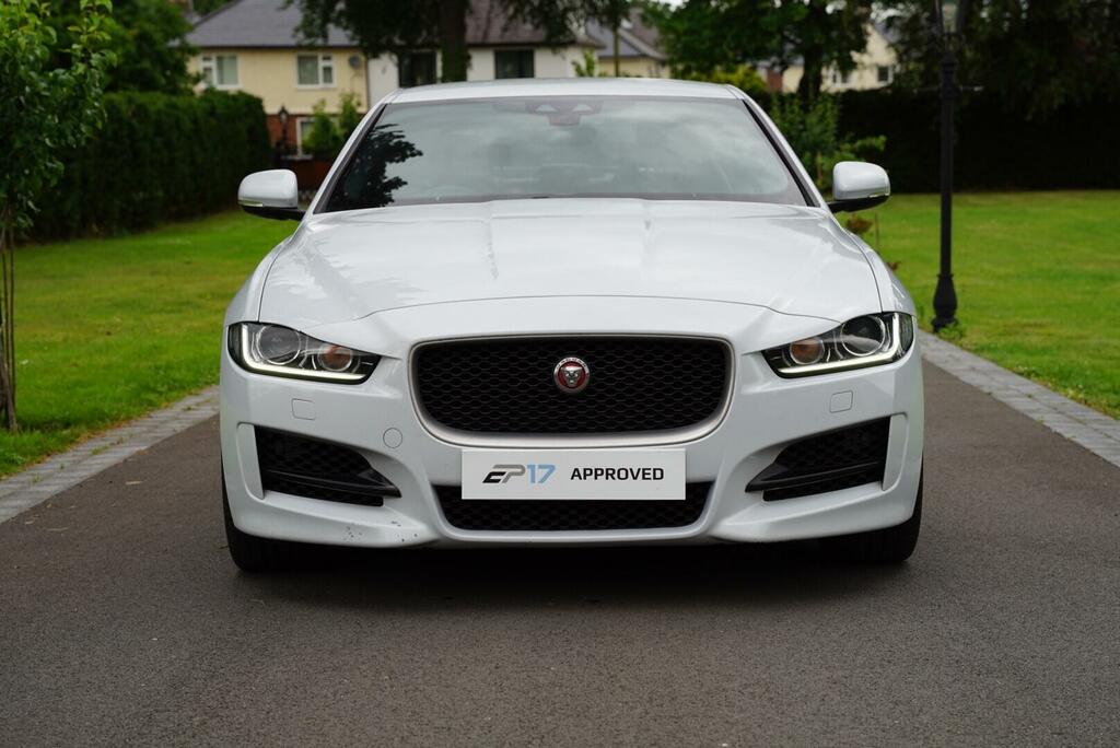 Jaguar XE R-sport White #5