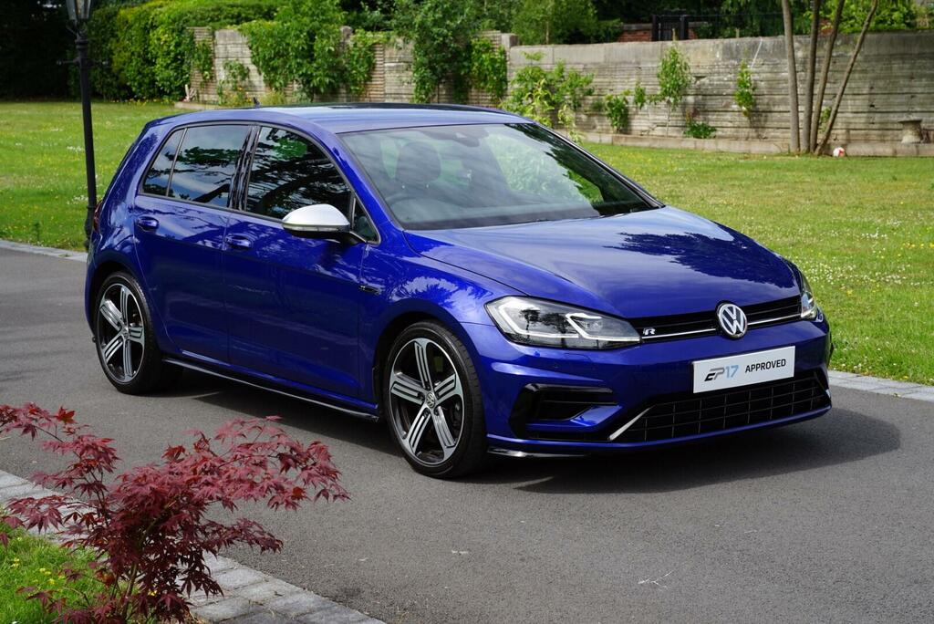 Volkswagen Golf R Blue