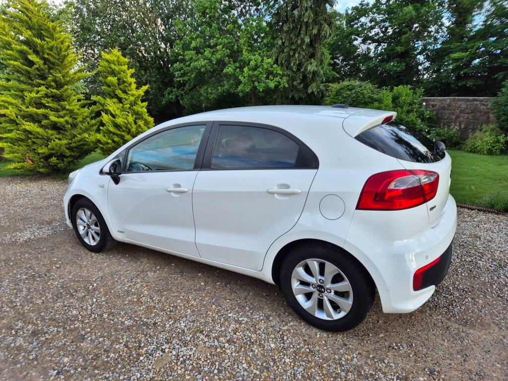 Kia RIO 1.25 Sr7 Euro 6 White #6