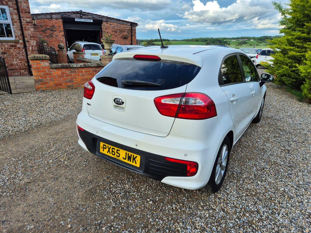 Kia RIO 1.25 Sr7 Euro 6 White #5