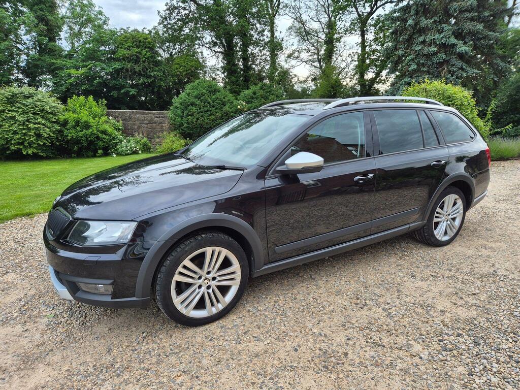 Skoda Octavia 2.0 Tdi Scout 4Wd Euro 6 Ss Black #2