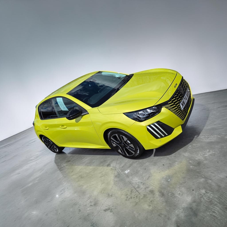 Peugeot 208 Allure Edition 1.2 Turbo 74 Reg #5