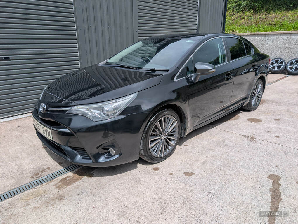 Toyota Avensis 2.0D Design Black #3