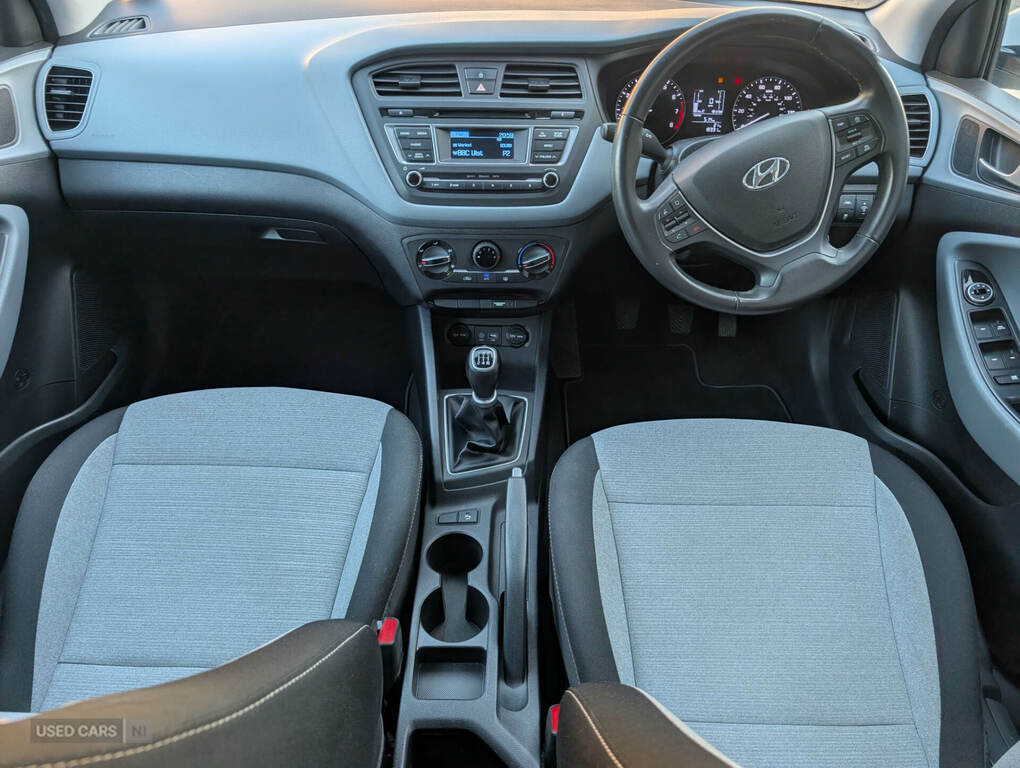Hyundai I20 Active Grey #9