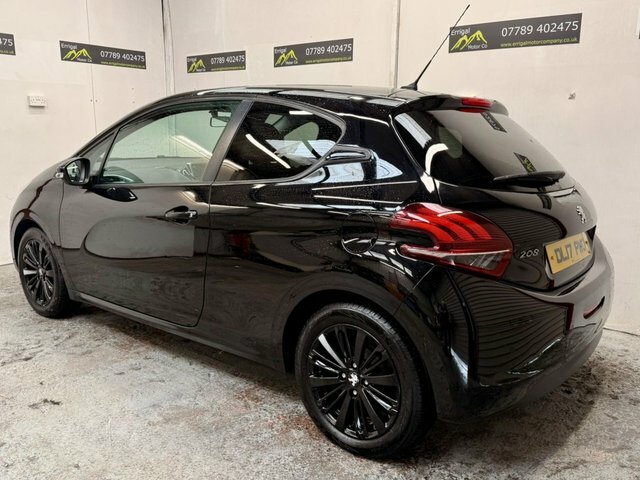 Peugeot 208 2017 1.2 Puretech Black Edition Hatchback Petr Black #4