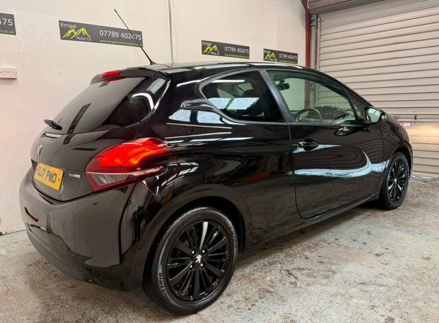 Peugeot 208 2017 1.2 Puretech Black Edition Hatchback Petr Black #2