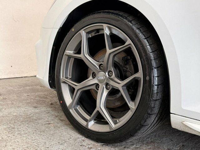 Audi A4 2016 2.0 Tdi Ultra Sport Saloon White #4