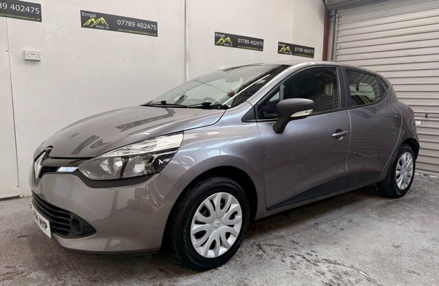 Renault Clio 2014 1.2 16V Expression Hatchback Manua Grey #4
