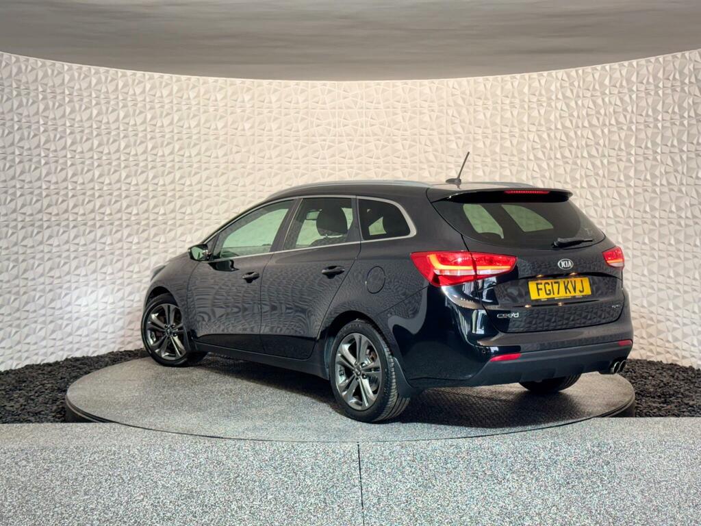 Kia Ceed 1.6 Crdi Gt-line Sportswagon Euro 6 Ss FG17KVJ Black #2