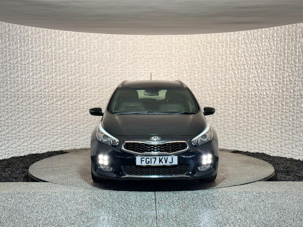 Kia Ceed 1.6 Crdi Gt-line Sportswagon Euro 6 Ss FG17KVJ Black #3