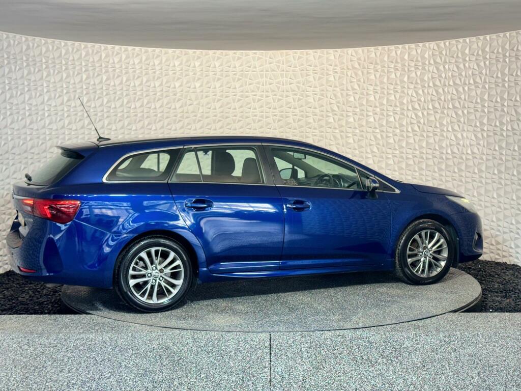 Toyota Avensis Business Edition 1.8 Valvematic Cvt Grey #8