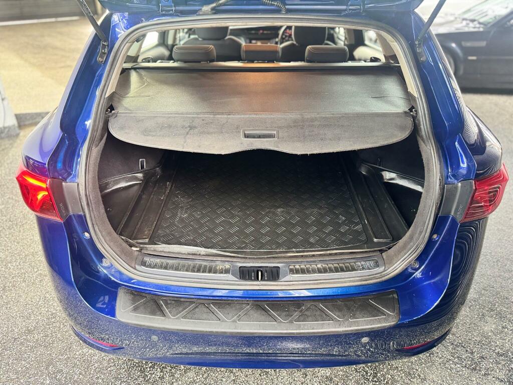 Toyota Avensis Business Edition 1.8 Valvematic Cvt Grey #24