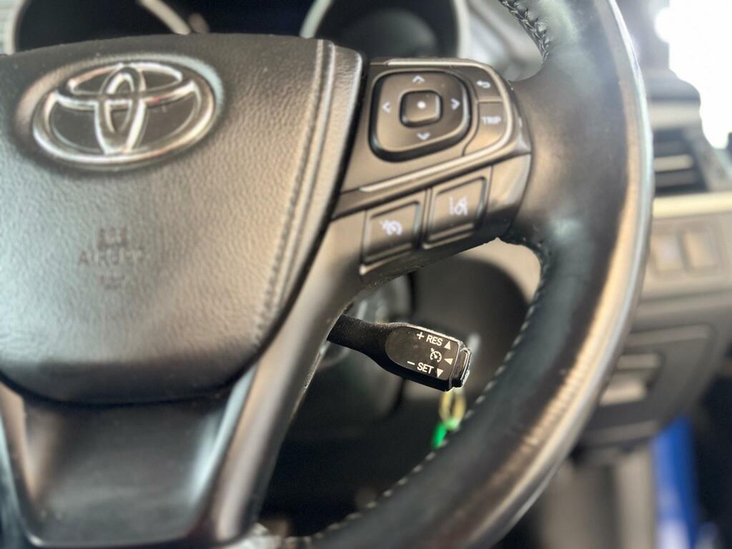 Toyota Avensis Business Edition 1.8 Valvematic Cvt Grey #28