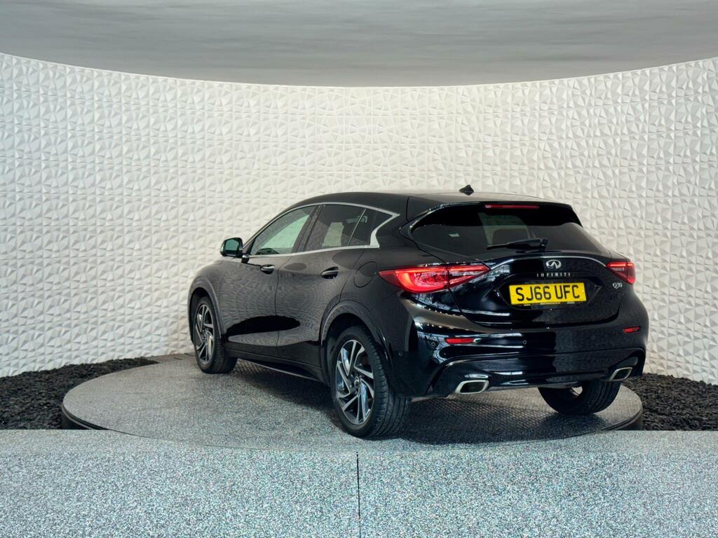 Infiniti Q30  Grey #15