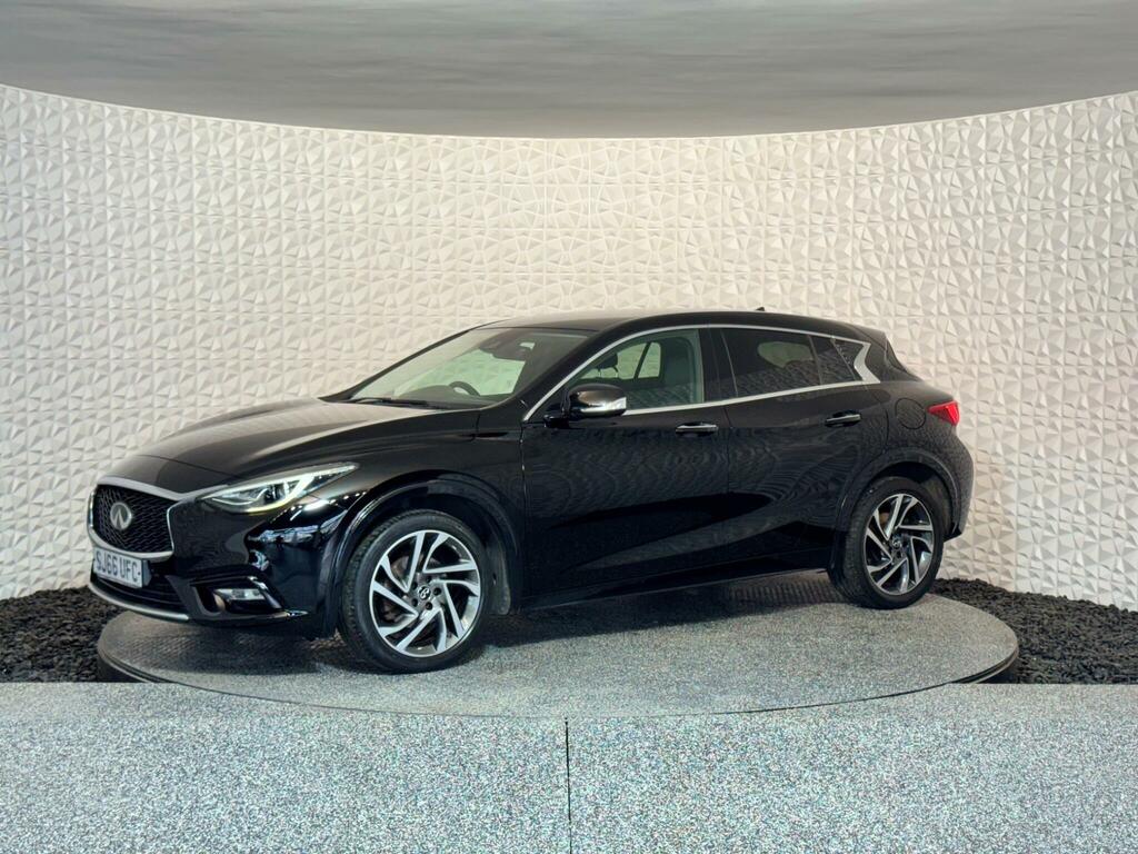 Infiniti Q30  Grey #19
